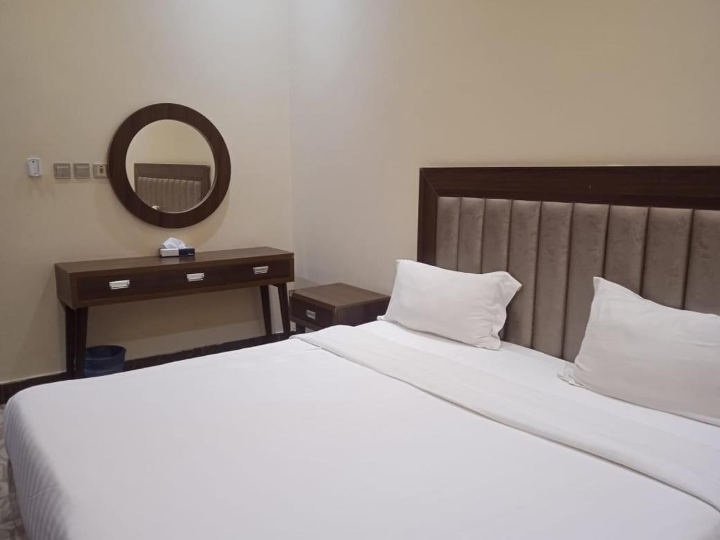 Aparthotel Quiet 7
