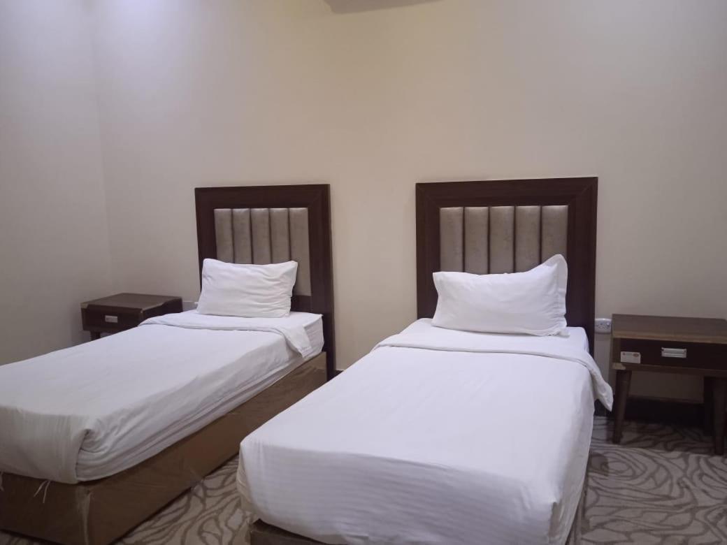 Aparthotel Quiet 7